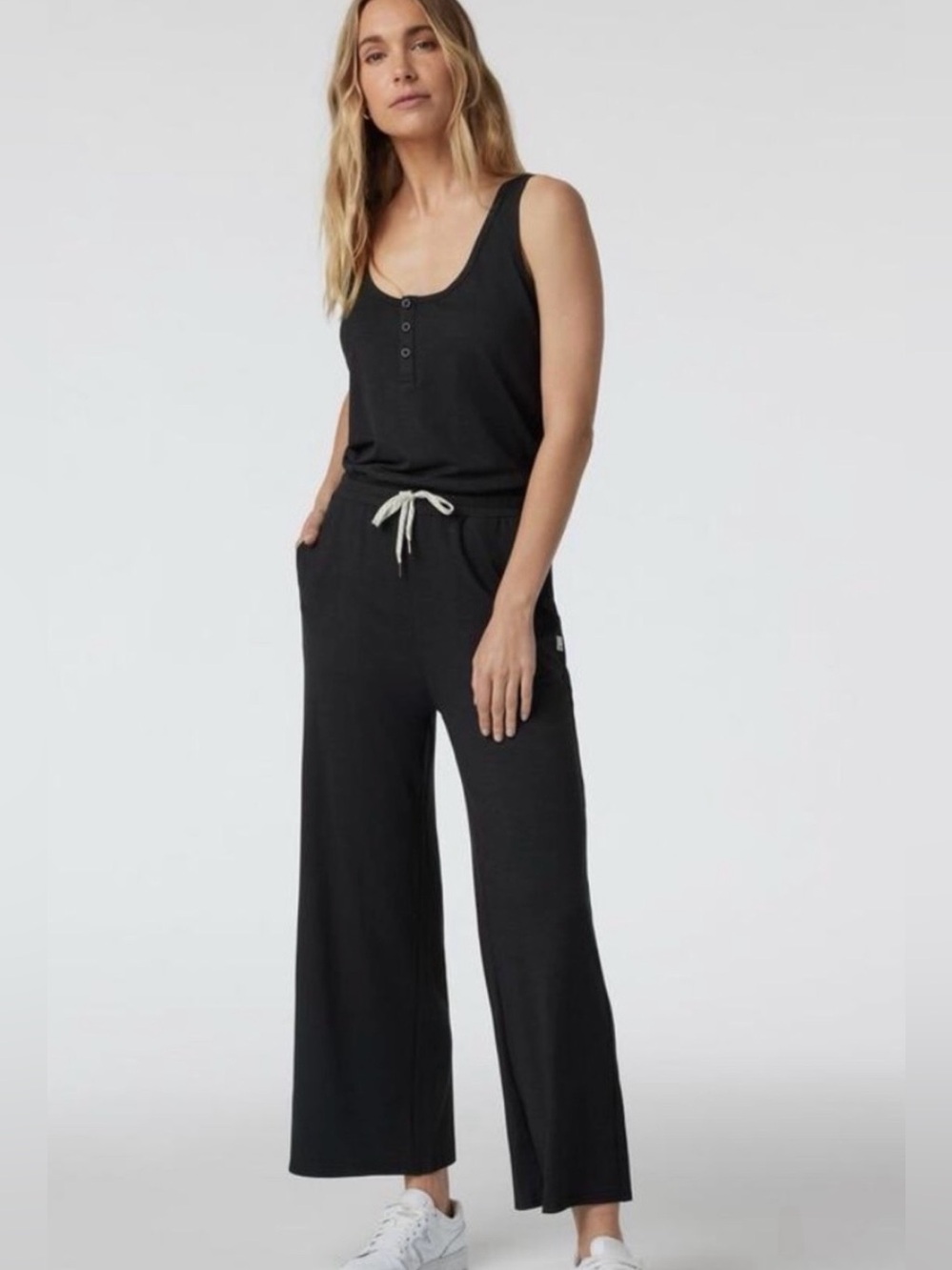 Vuori Falls Jumpsuit Heather Black, size XS, like new!